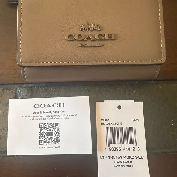 Coach Dark Stone Micro Wallet NWT Tonal Hardware - Picture 2 of 10